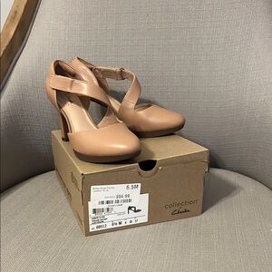 Clarks Tan Leather Heels with Crisscross Straps